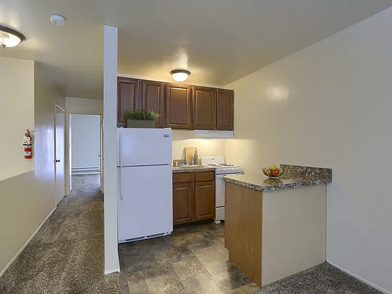 700 Salem Rd — Photo 11
