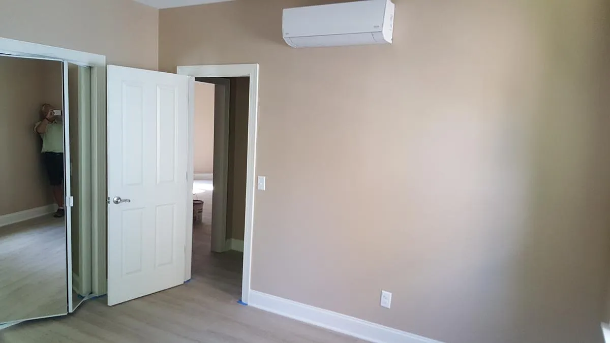 2 bed, 925 sqft, $1,595 — Photo 1