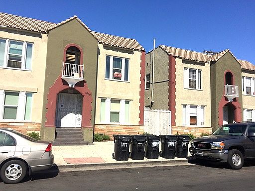 1st image of 1015 W 85th St APT 7