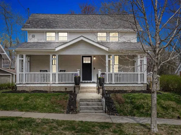 1110 E Washington St, Iowa City, IA 52245