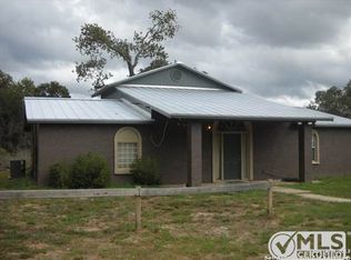 163 County Road 7724, Natalia, TX 78059