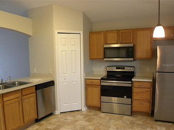 2nd image of 3658 Queens Cove Blvd