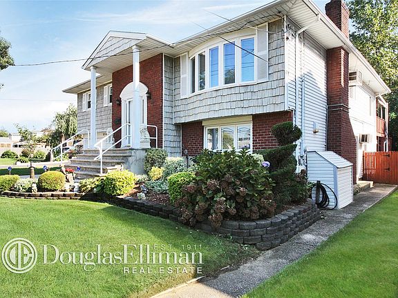 2nd image of 3764 Clark St