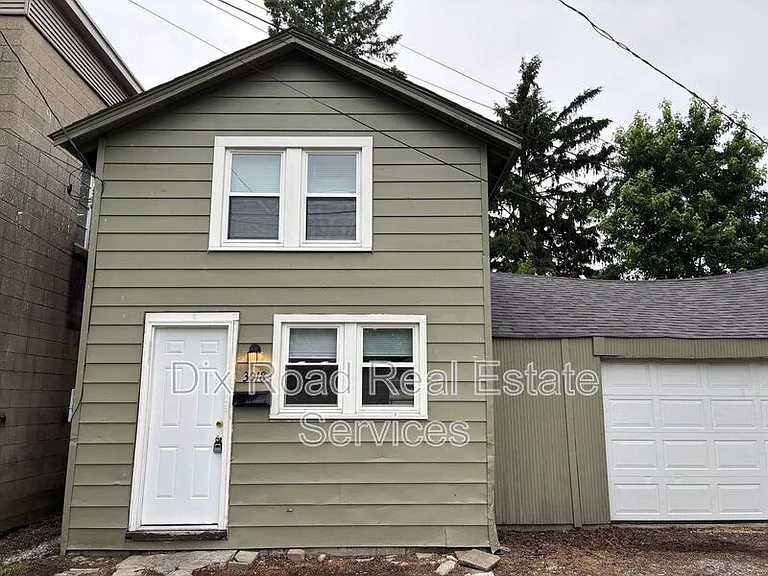 3018 Tytus Ave #REAR HOUSE — Photo 3