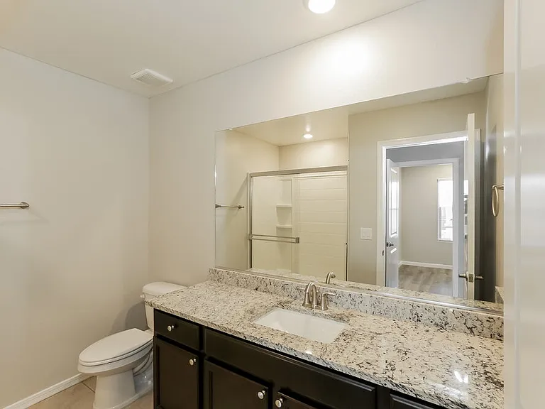 8039 W Agora Ln — Photo 12
