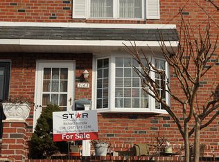 3163 S Sydenham St, Philadelphia, PA 19145