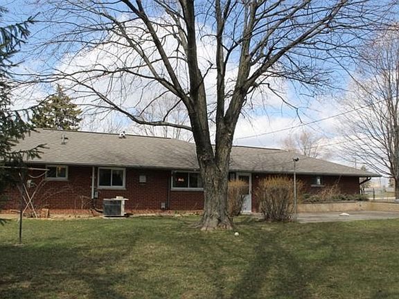 5th image of 3993 Barberry Blvd