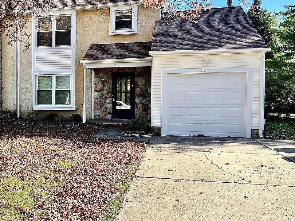 1st image of 52 Jacamar Dr