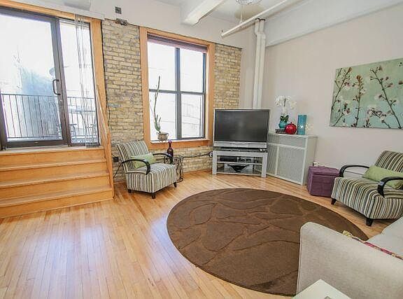 3rd image of 730 N Plankinton Ave #5