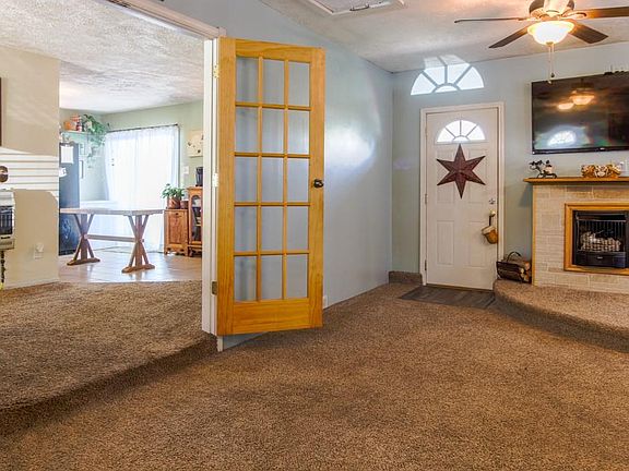 2nd image of 484 Willowood Dr E