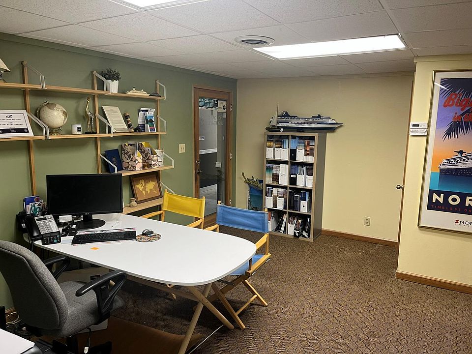 1st image of 7801 Beechmont Ave #8