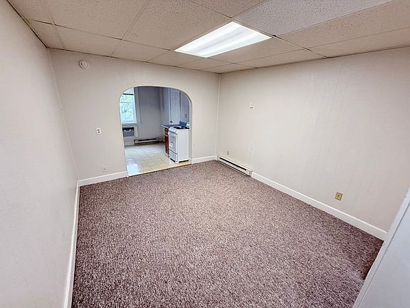5th image of 623 Jefferson Ave #12
