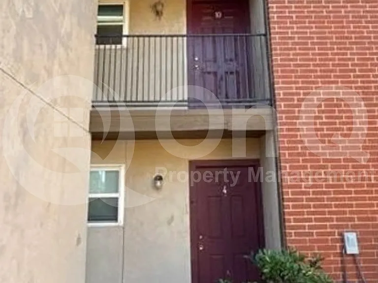 410 Bryan St #10 — Photo 5