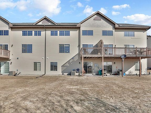2nd image of 2110 Bunker Blvd