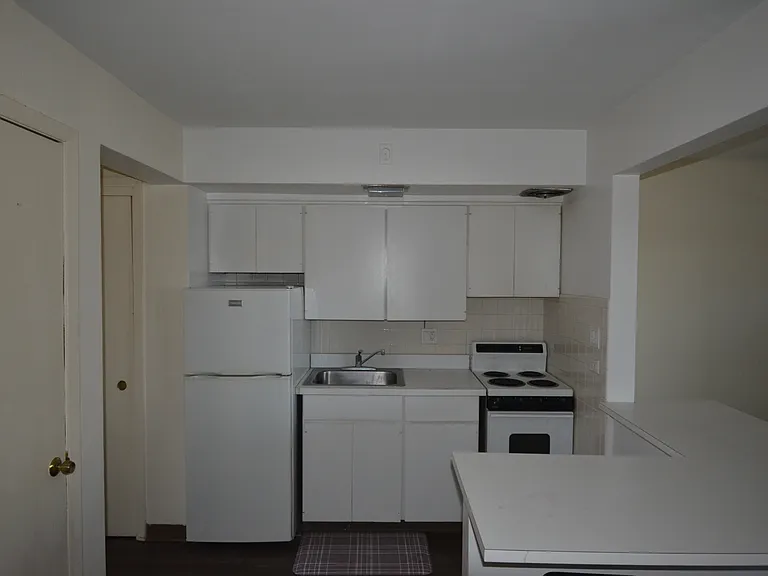 2032 Linden Ave #A — Photo 10
