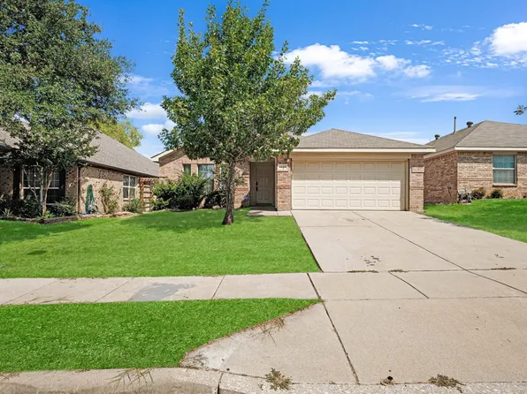 1225 Mountain Air Trl, Fort Worth, TX 76131