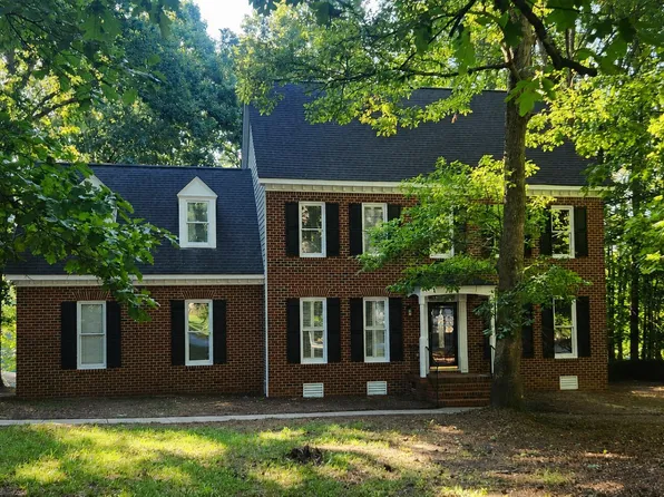 6324 Hampton Ridge Rd, Raleigh, NC 27603