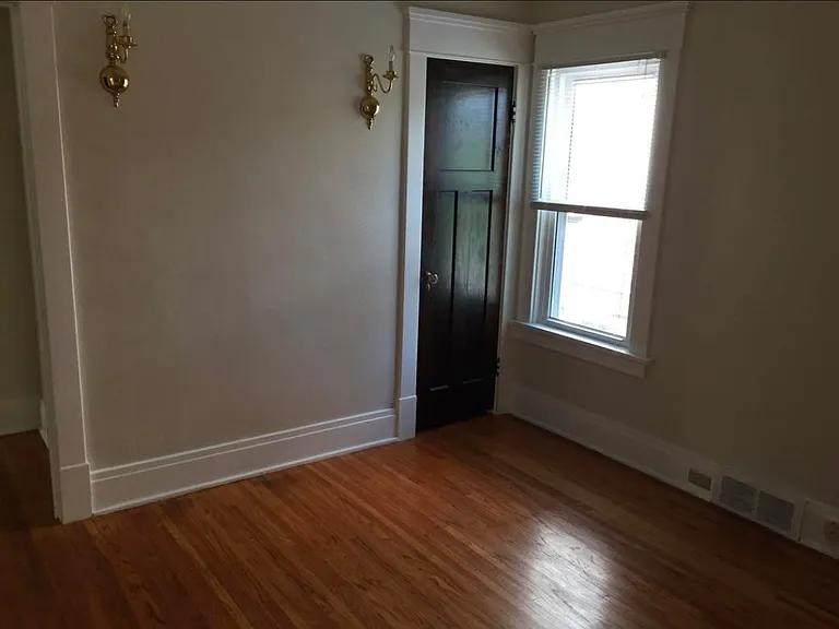 187 Norwalk Ave #L1 — Photo 17
