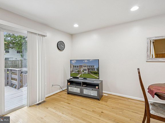 5th image of 4689 Joanna Ct