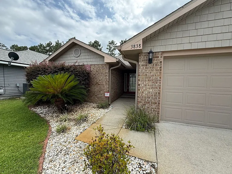 3838 Weatherstone Cir — Photo 2