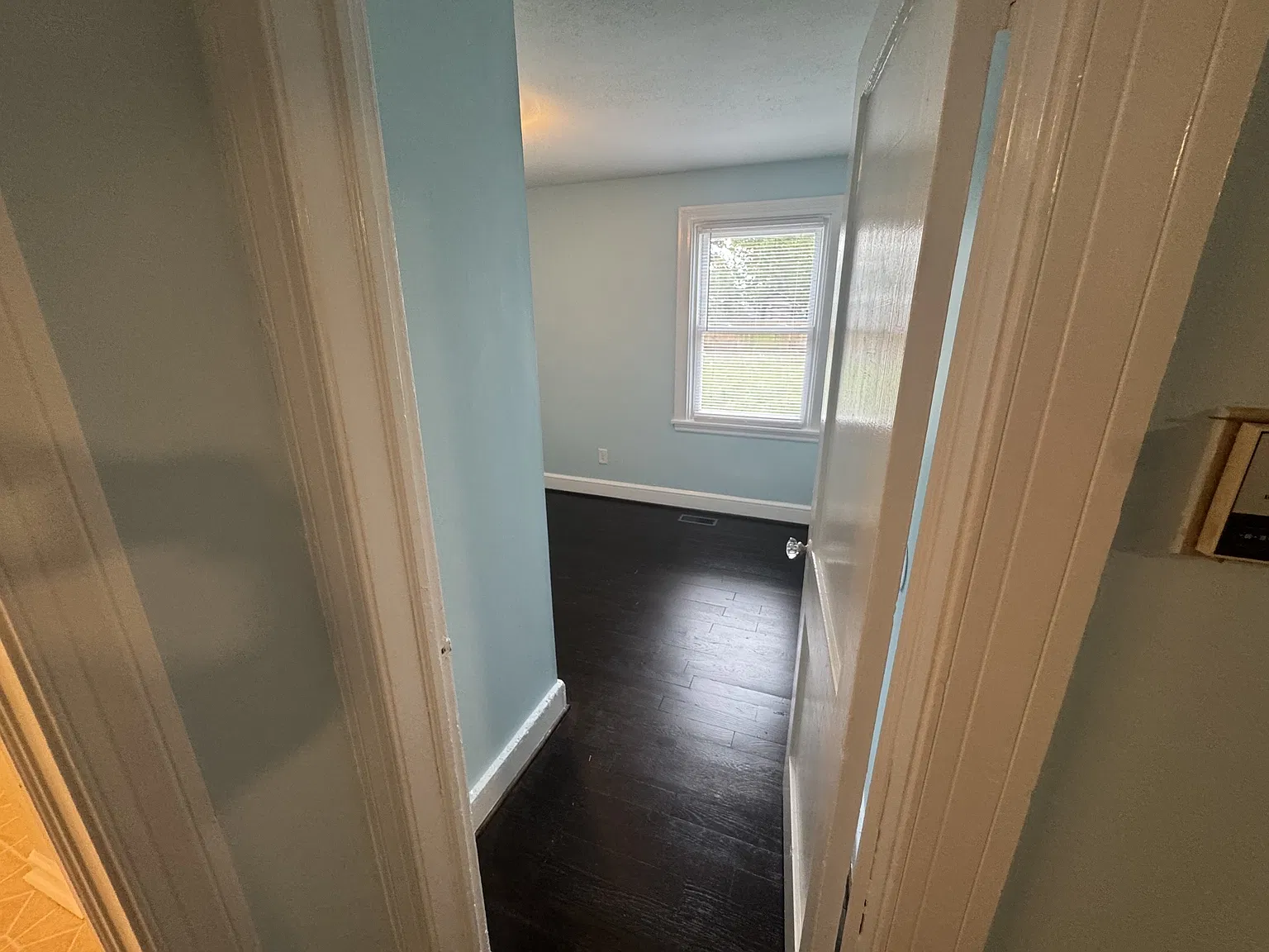 3 W Sedgwick St - 3 — Photo 4