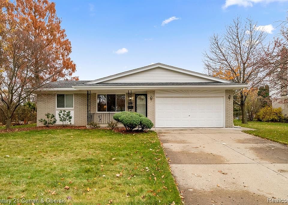 36281 Hammer Ln Livonia MI 48152 Zillow