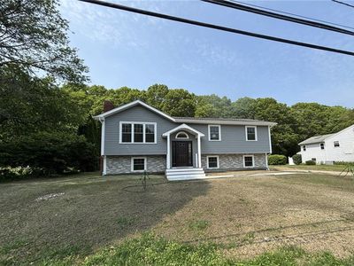 25 Indian Trl, Saunderstown, RI, 02874