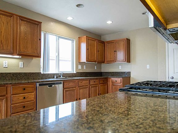 5th image of 6225 Sandwood Way