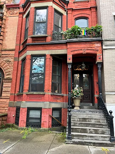 30 Willett St #1 Photo 1