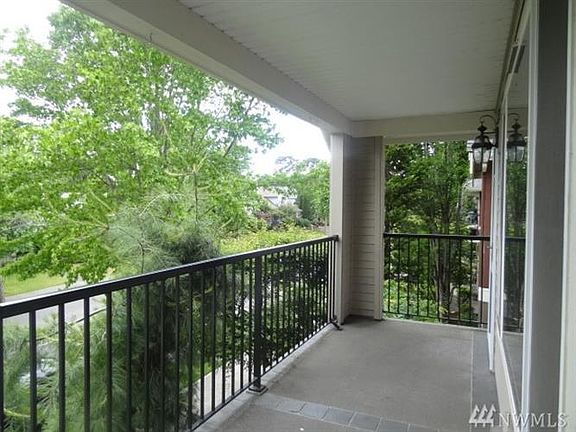 2nd image of 2120 Palisade Blvd
