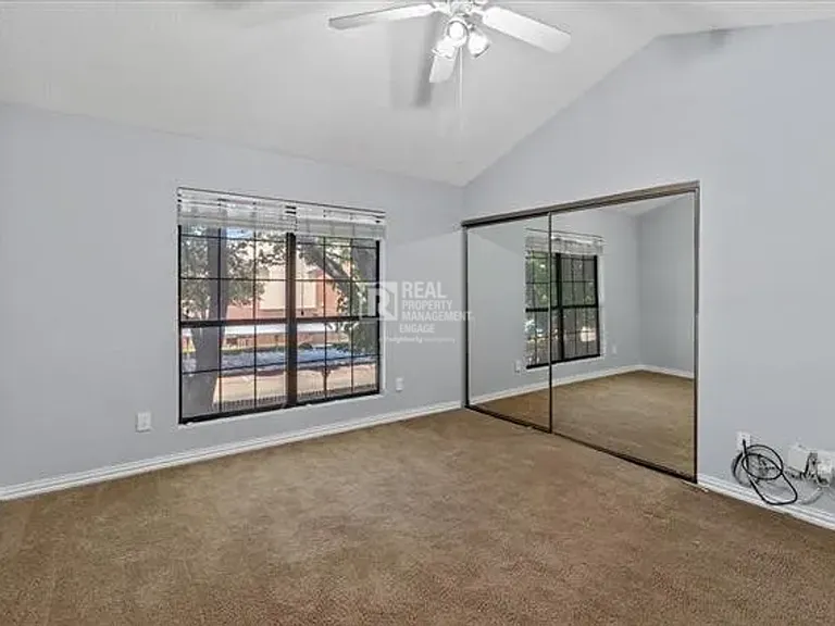 234 Samuel Blvd #P-1 — Photo 22