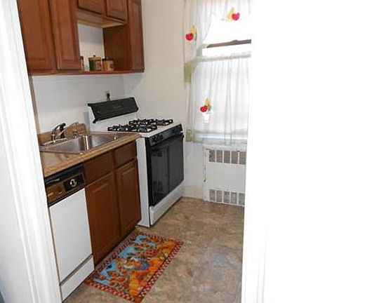 5th image of 2 Fisher Dr APT 311