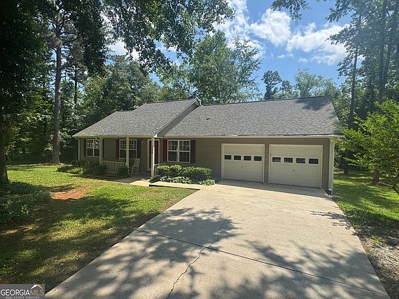 2nd image of 105 Delray Cir