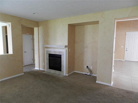 3rd image of 2582 Wineland Creek Dr