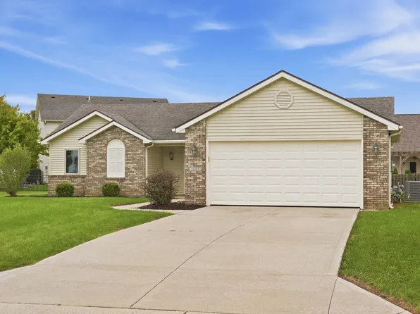 2607 Sassafras Cv, Fort Wayne, IN 46818