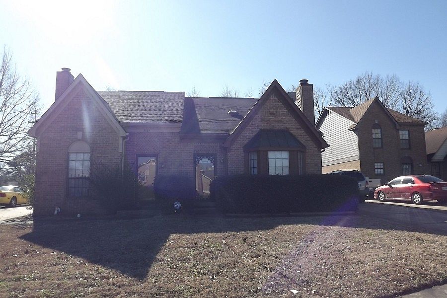1st image of 5891 Plum Valley Dr