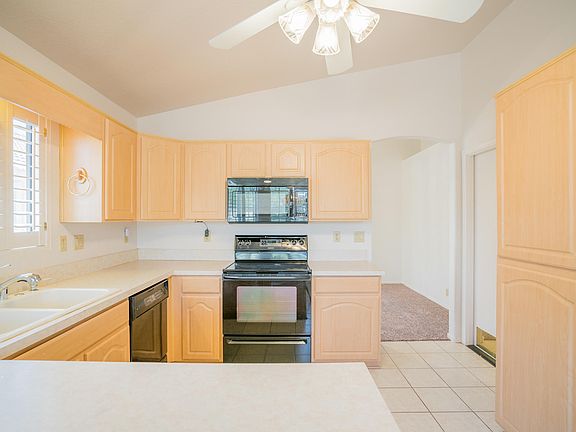 2nd image of 10601 W Mohawk Ln