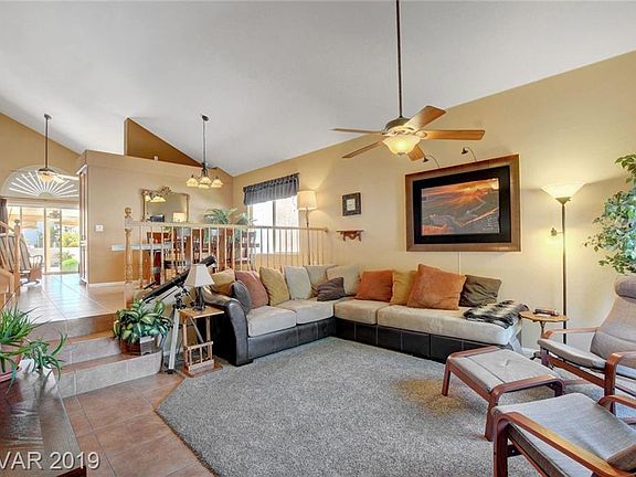 4th image of 10789 Bacchus Ct