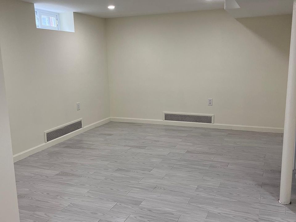 1st image of 4360 Auburndale Ln #1