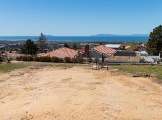 5485 Topa Topa Dr, Ventura, CA 93003