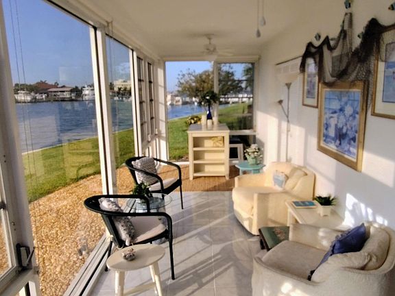4th image of 1351 Bayshore Drive #108