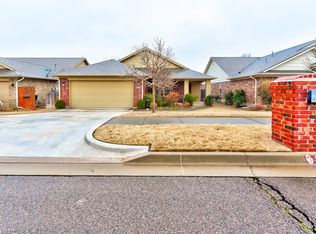 3025 Grant Rd, Norman, OK 73071