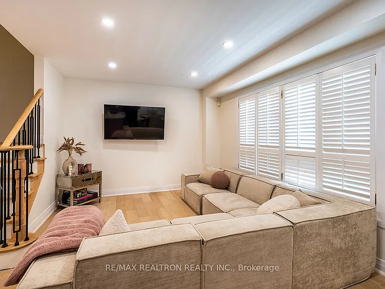 14 Styles Cres #UPPER — Photo 14