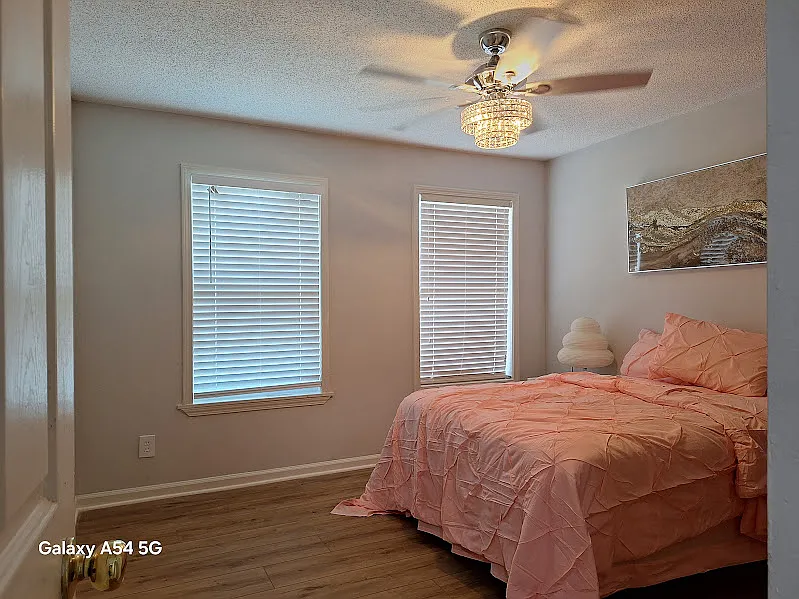 1884 Norcross Chase Cir — Photo 2