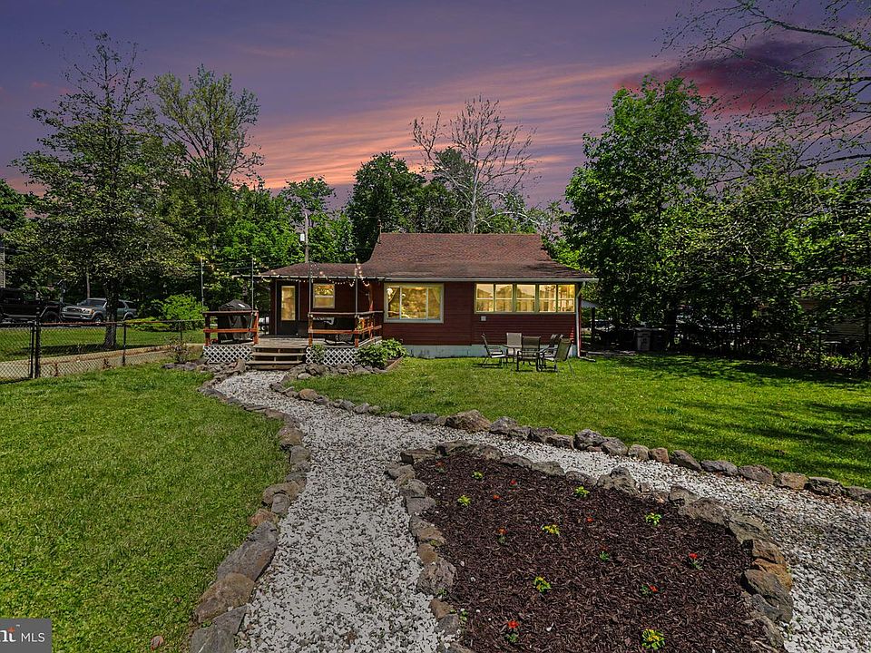 1st image of 784 Siddonsburg Rd