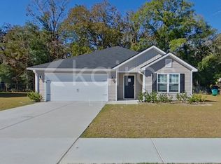 114 Bluff Rd, Springfield, GA 31329