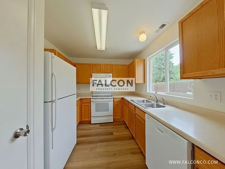 6428 Hannah Rose Rd — Photo 6