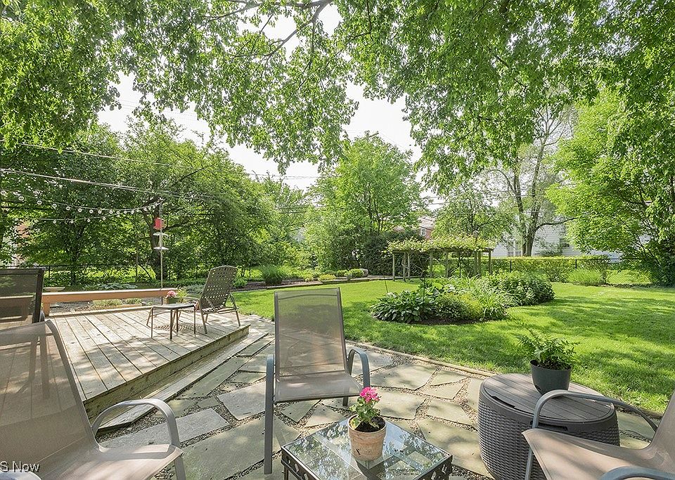 笑子ページになります。 23700 Fairmount Blvd, Shaker Heights, OH 44122 | Zillow