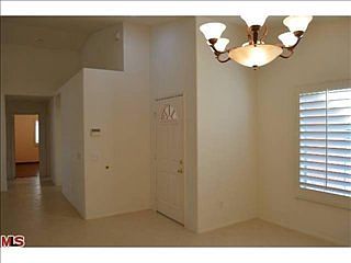 3rd image of 68380 Descanso Cir