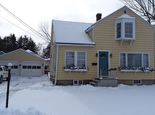 6 3rd Ave, Augusta, ME 04330
